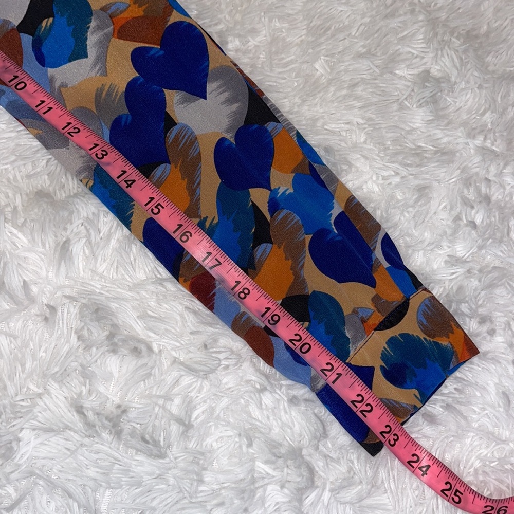 Silk Abstract Heart Print Blouse - Picture 13 of 14